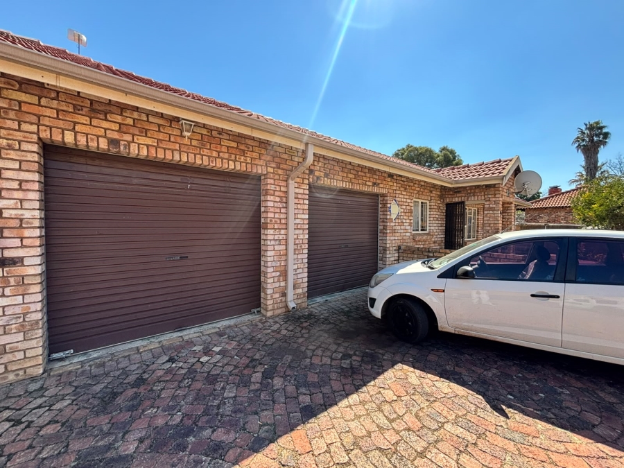 3 Bedroom Property for Sale in Parys Free State